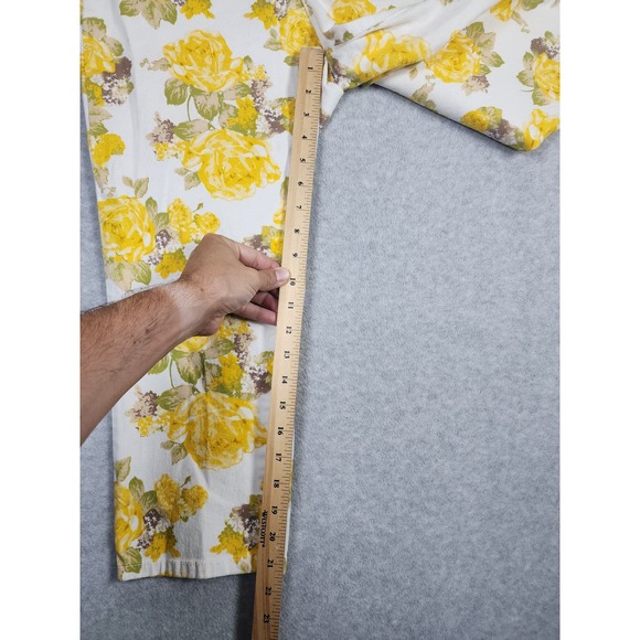 Charter Club Women's Yellow Floral High Rise Cotton Blend Capri Pant Size 8 - Picture 9 of 13